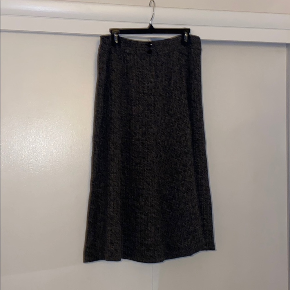 Flowy black and white Sag Harbor skirt